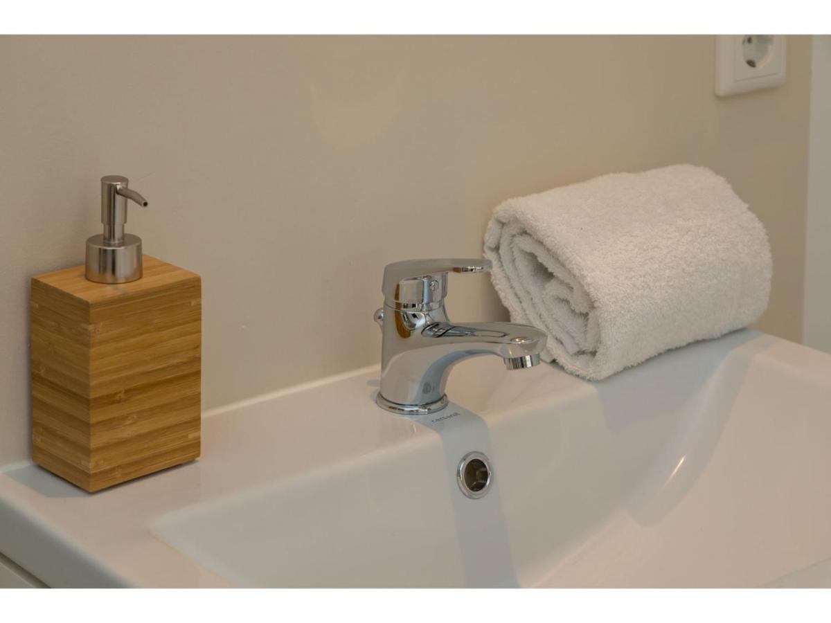 Beautiful Holiday Home With Sauna In A Quiet Wooded Area In 东卡佩勒 外观 照片