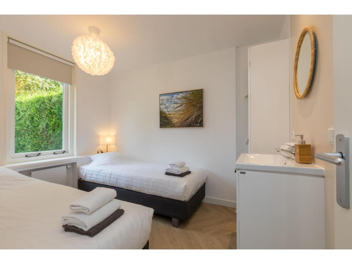 Beautiful Holiday Home With Sauna In A Quiet Wooded Area In 东卡佩勒 外观 照片